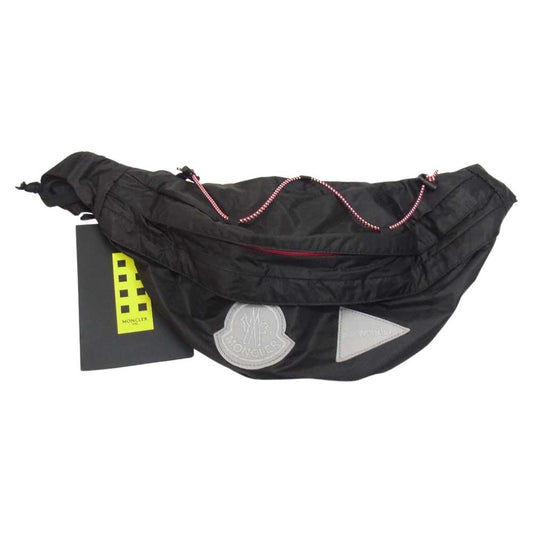 MONCLER モンクレール  21AW 5M70000 M1410 × AND WANDER SMALL BELT BAG ワッペン付き アンドワンダー リップストップ ボディバッグ スモール ベルト  バッグ ブラック系【新古品】【未使用】【中古】