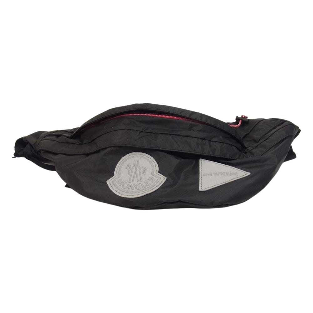 MONCLER モンクレール  21AW 5M70000 M1410 × AND WANDER SMALL BELT BAG ワッペン付き アンドワンダー リップストップ ボディバッグ スモール ベルト  バッグ ブラック系【新古品】【未使用】【中古】