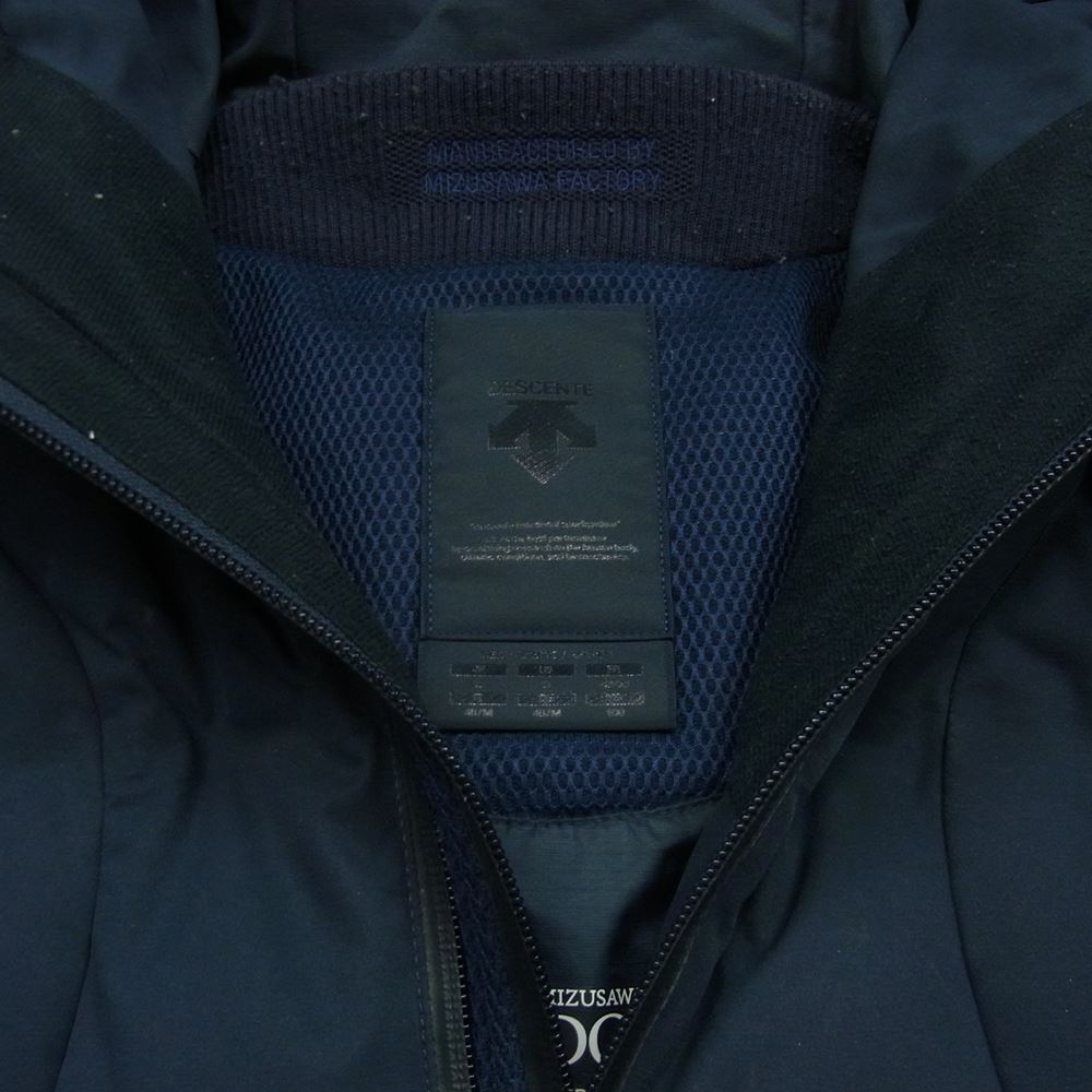 DESCENTE デサント DAMMGK32U ALLTERRAIN オルテライン 水沢ダウン SHUTTLE シャトル フーディ ダウン ジャケット ネイビー系 L【中古】
