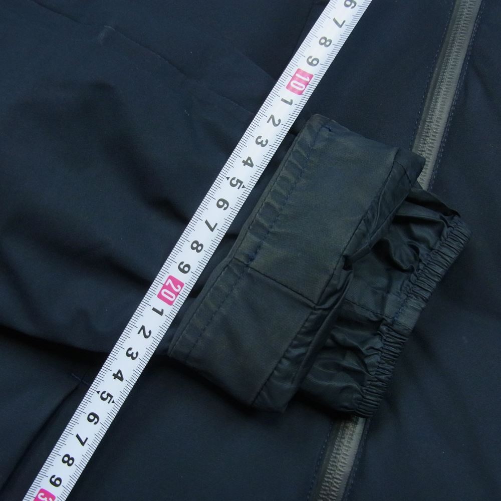 DESCENTE デサント DAMMGK32U ALLTERRAIN オルテライン 水沢ダウン SHUTTLE シャトル フーディ ダウン ジャケット ネイビー系 L【中古】