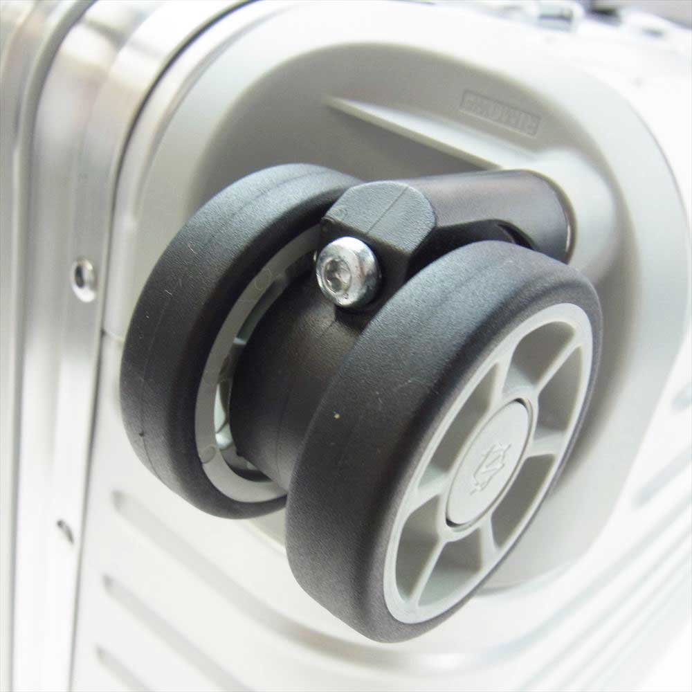 RIMOWA リモワ 9255300400 ORIGINAL Cabin レザーパスケース付属 オリジナルキャビン キャリーケース スーツケース 35L 4輪 シルバー系【美品】【中古】