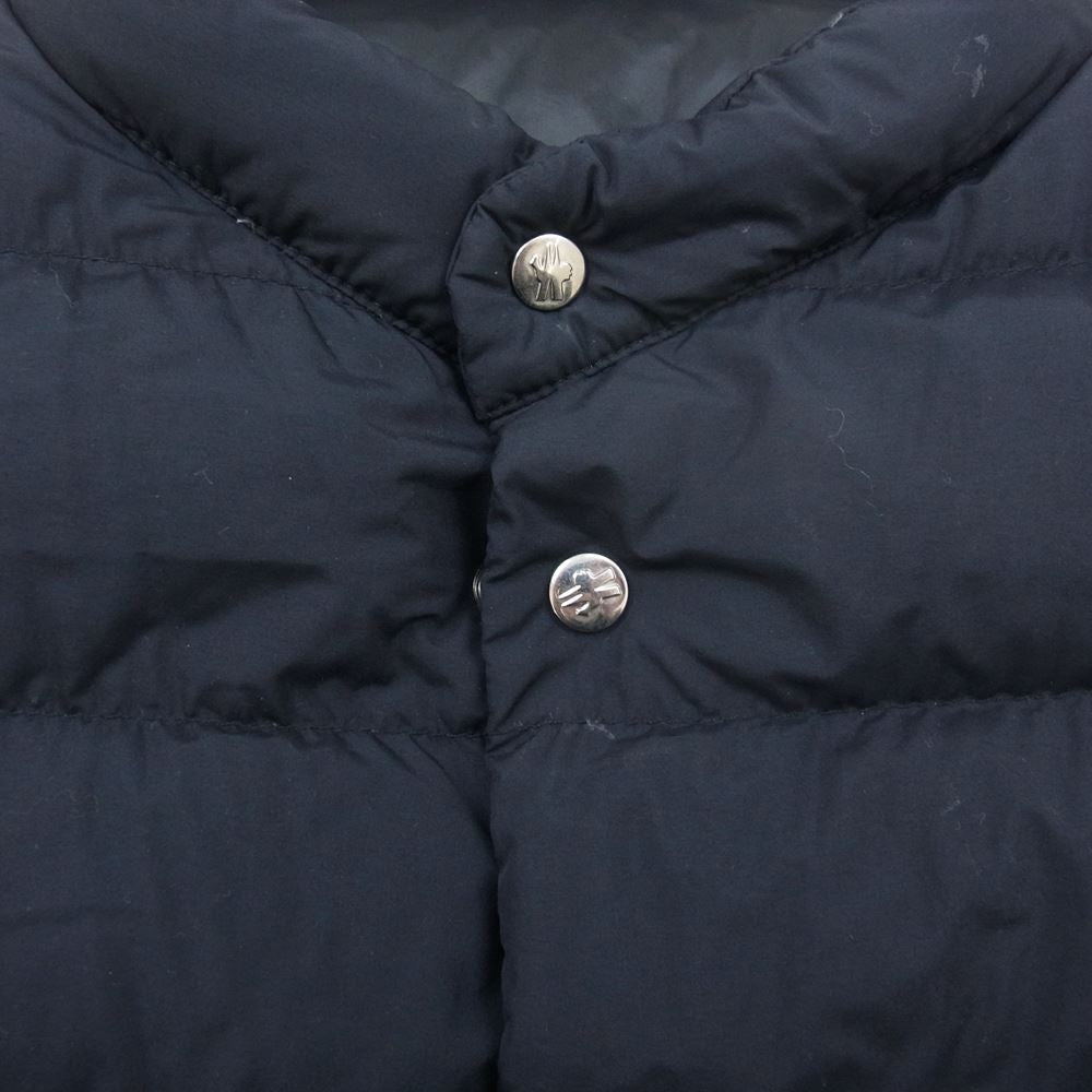 MONCLER モンクレール FEBE GILET ロゴワッペン ダウンベスト ブラック系 3【中古】