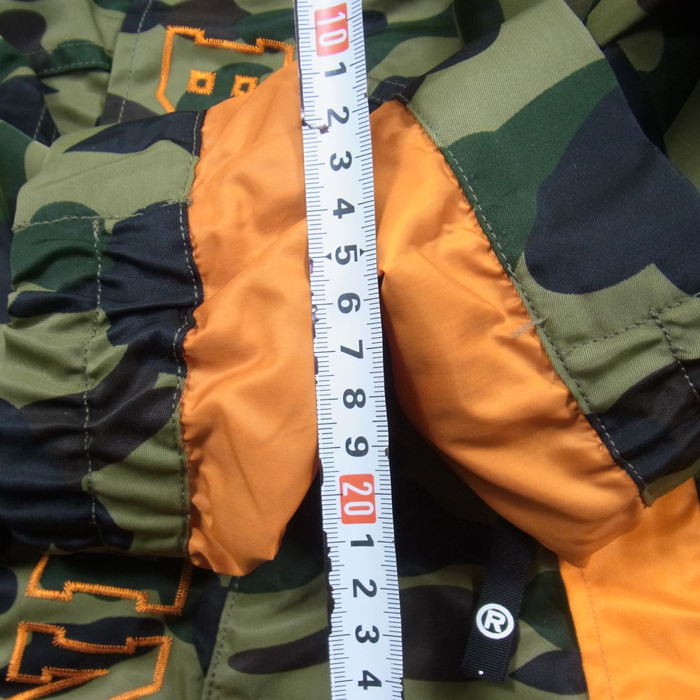A BATHING APE アベイシングエイプ PORTER STAND 1st CAMO TIGER SNOW BOARD JACKET ポーター ファースト カモ タイガー スノーボード ジャケット グリーン系 S【中古】