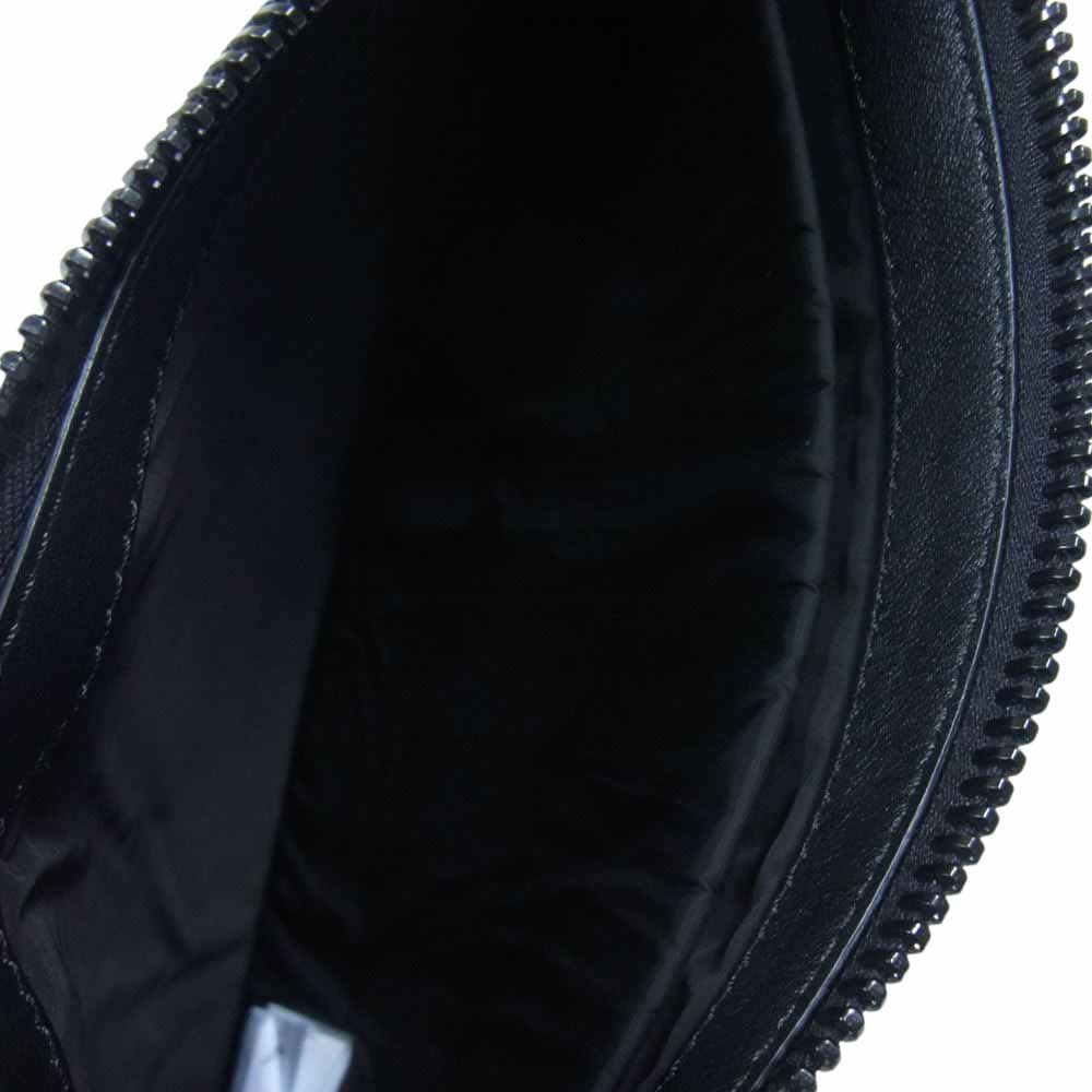 MONCLER モンクレール POUCH GM ラバーロゴ ワッペン付き レザー クラッチ セカンド バッグ ブラック系【中古】