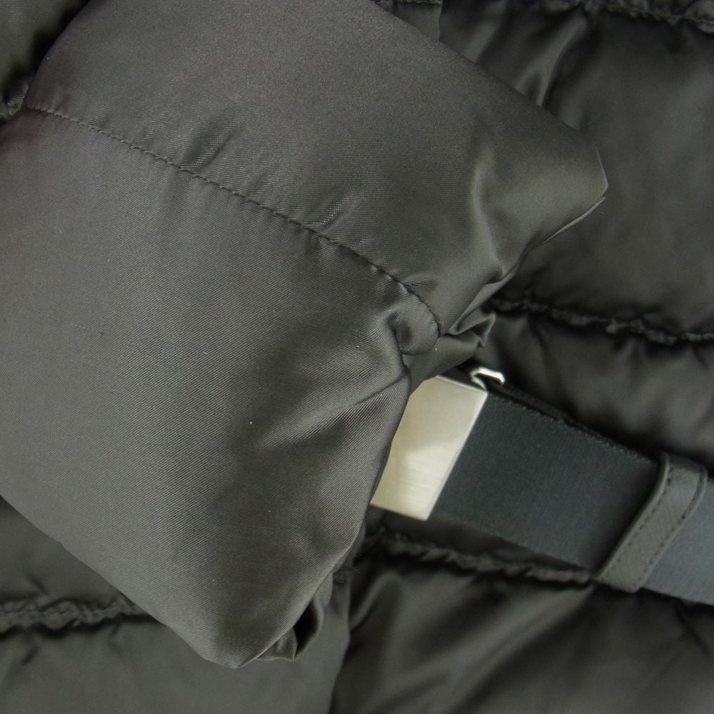 PRADA プラダ 29B150 フォックスファー ベルト付き ダウン ジャケット グレー系 38【中古】