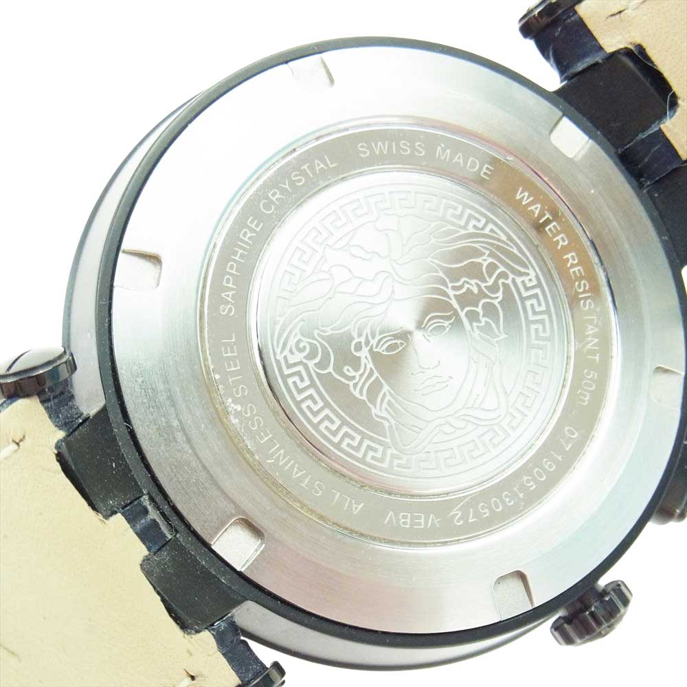 VERSACE ヴェルサーチ 	VEBV00419 V-RACEDUALTIME クロノグラフ 時計 ウオッチ サファイア ガラス クオーツ 防水性 3気圧 ブラック系【中古】