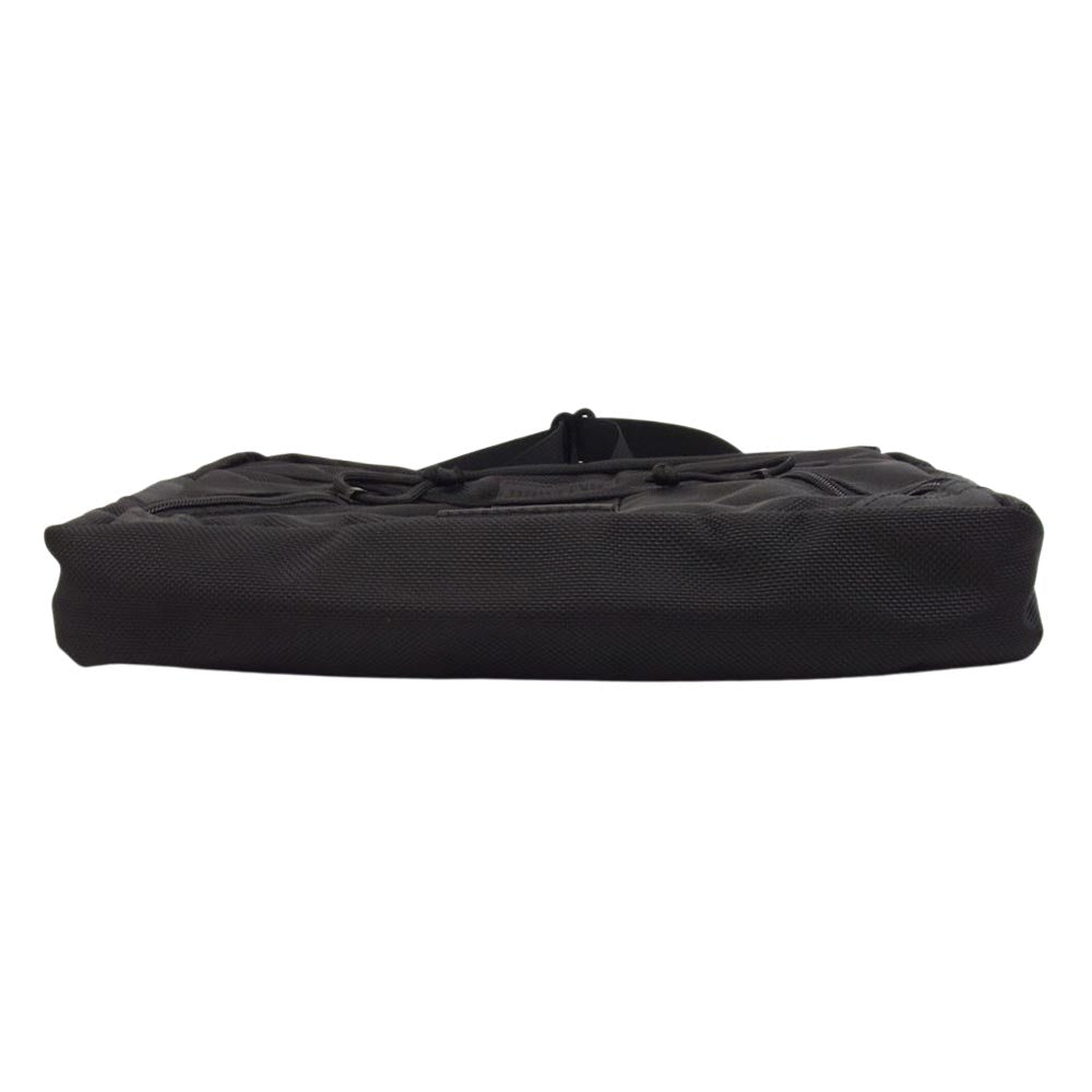 BRIEFING ブリーフィング DELTA SLASHER S デルタ スラッシャー ショルダーバッグ ブラック系【中古】