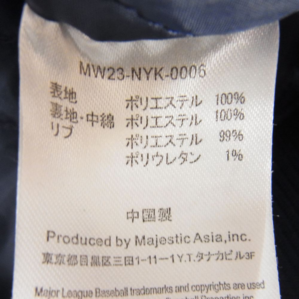 マジェスティック NEWYORK YANKEES ニューヨーク ヤンキース ストライプ ナイロン スタジャン ジャケット ブルゾン ネイビー系 L【中古】