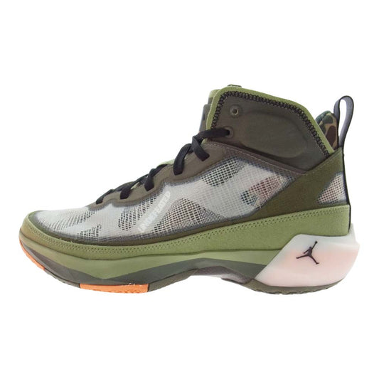 NIKE ナイキ DV6255-300 × UNDEFEATED アンディフィーテッド Air Jordan 37 エアジョーダン スニーカー マルチカラー系 27.5cm【美品】【中古】