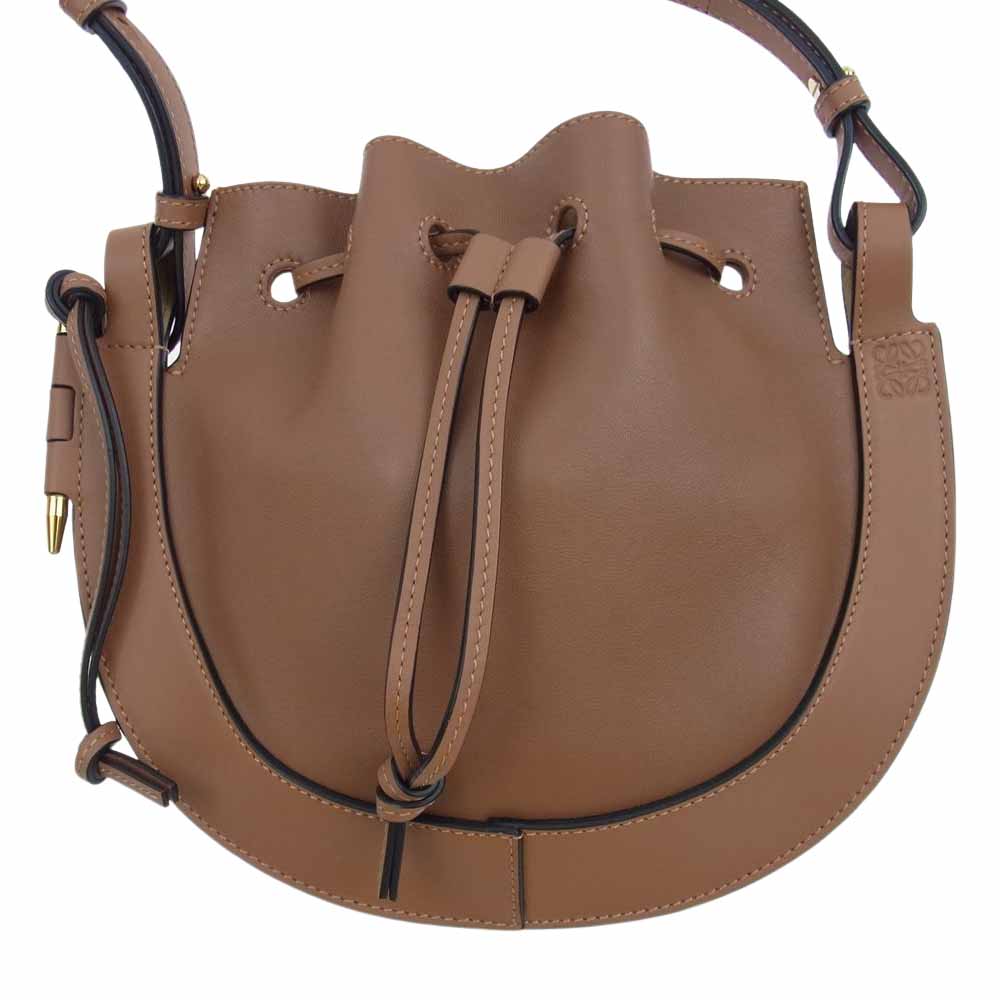 LOEWE ロエベ ホースシュー カーフ タン ショルダーバッグ スモール ブラウン系【極上美品】【中古】