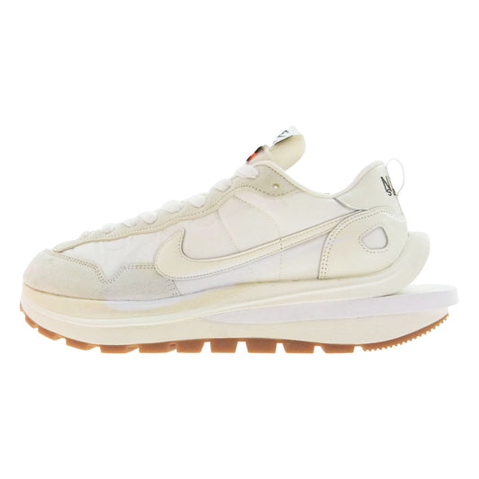 NIKE ナイキ DD1875-100 VAPORWAFFLE SACAI ヴェイパーワッフル サカイ ホワイト オフホワイト系 ホワイト系 30cm【新古品】【未使用】【中古】