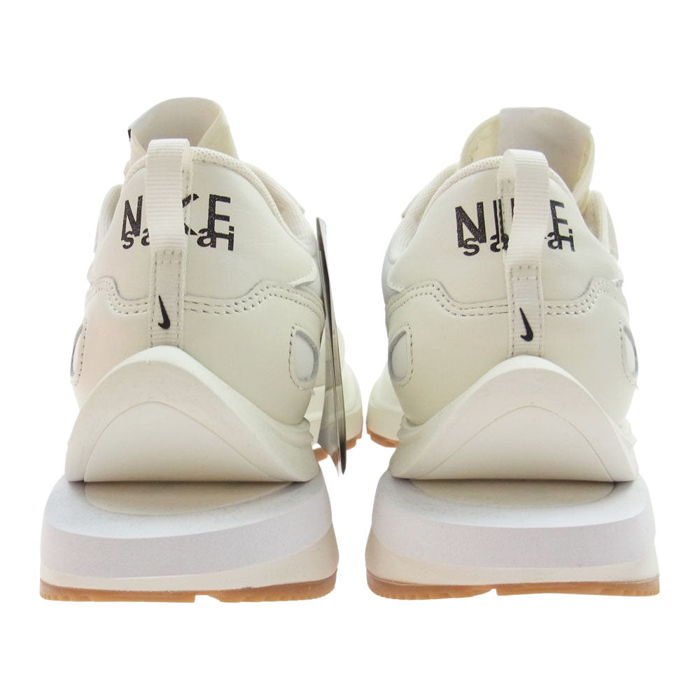 NIKE ナイキ DD1875-100 VAPORWAFFLE SACAI ヴェイパーワッフル サカイ ホワイト オフホワイト系 ホワイト系 30cm【新古品】【未使用】【中古】