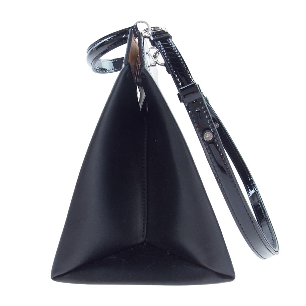 MAISON MARGIELA メゾンマルジェラ SNATCHED ロゴプレート スナッチド 2WAY レザー ショルダーバッグ ブラック系【中古】