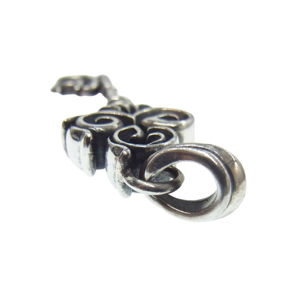 DEAL DESIGN ディールデザイン トライバル トランプ クローバー キー ペンダントトップ シルバー系【中古】