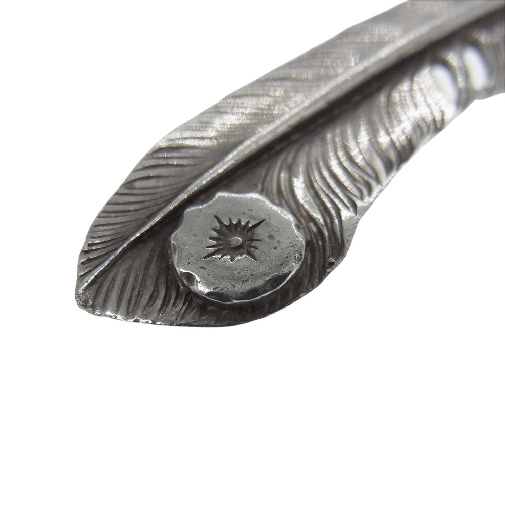 ARIZONA FREEDOM アリゾナフリーダム 60ｍｍ ターコイズ 銀縄 左向き フェザー ペンダントトップ シルバー系【中古】