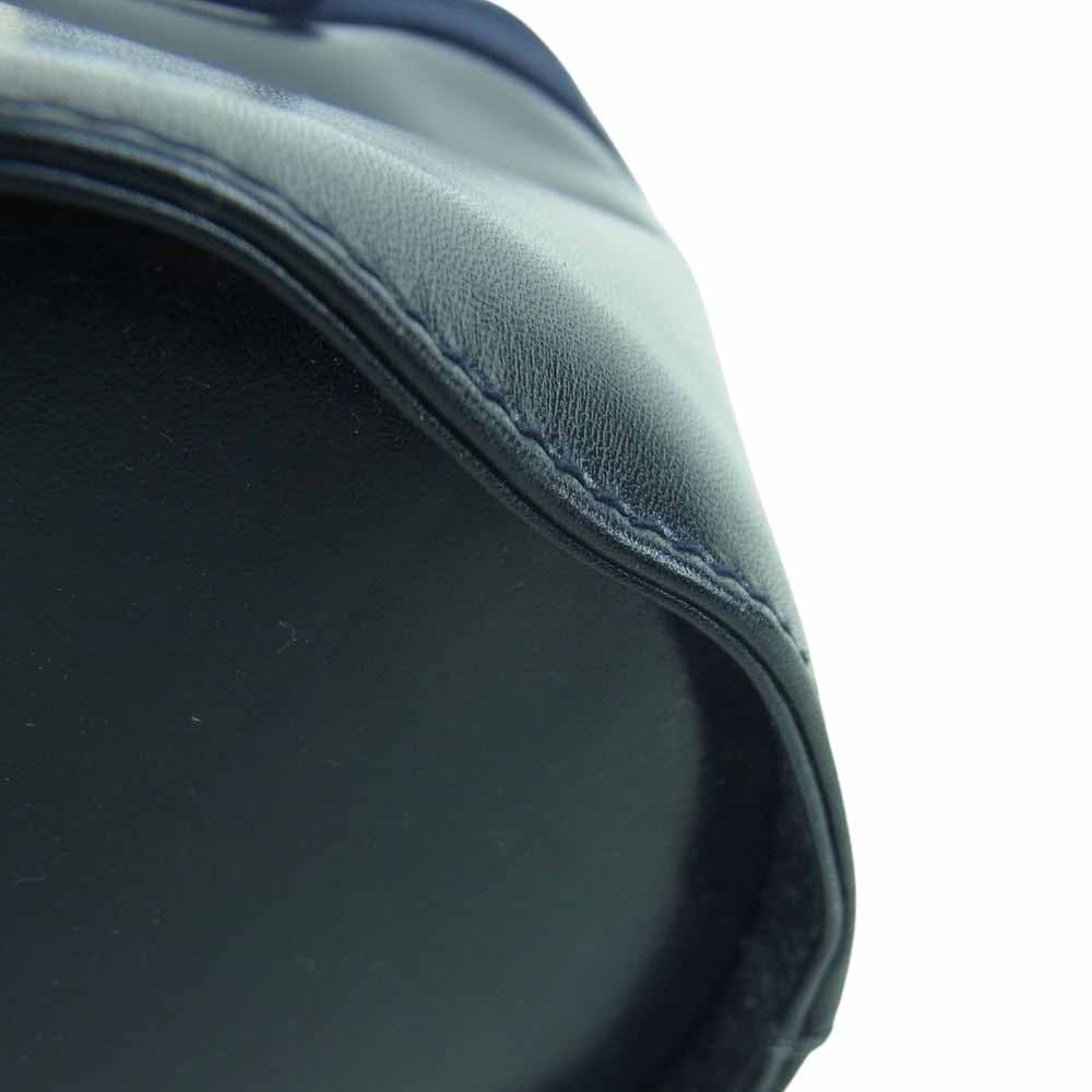 Salvatore Ferragamo サルヴァトーレフェラガモ ヴァラリボン バケツ レザー ハンドバッグ ダークネイビー系【中古】