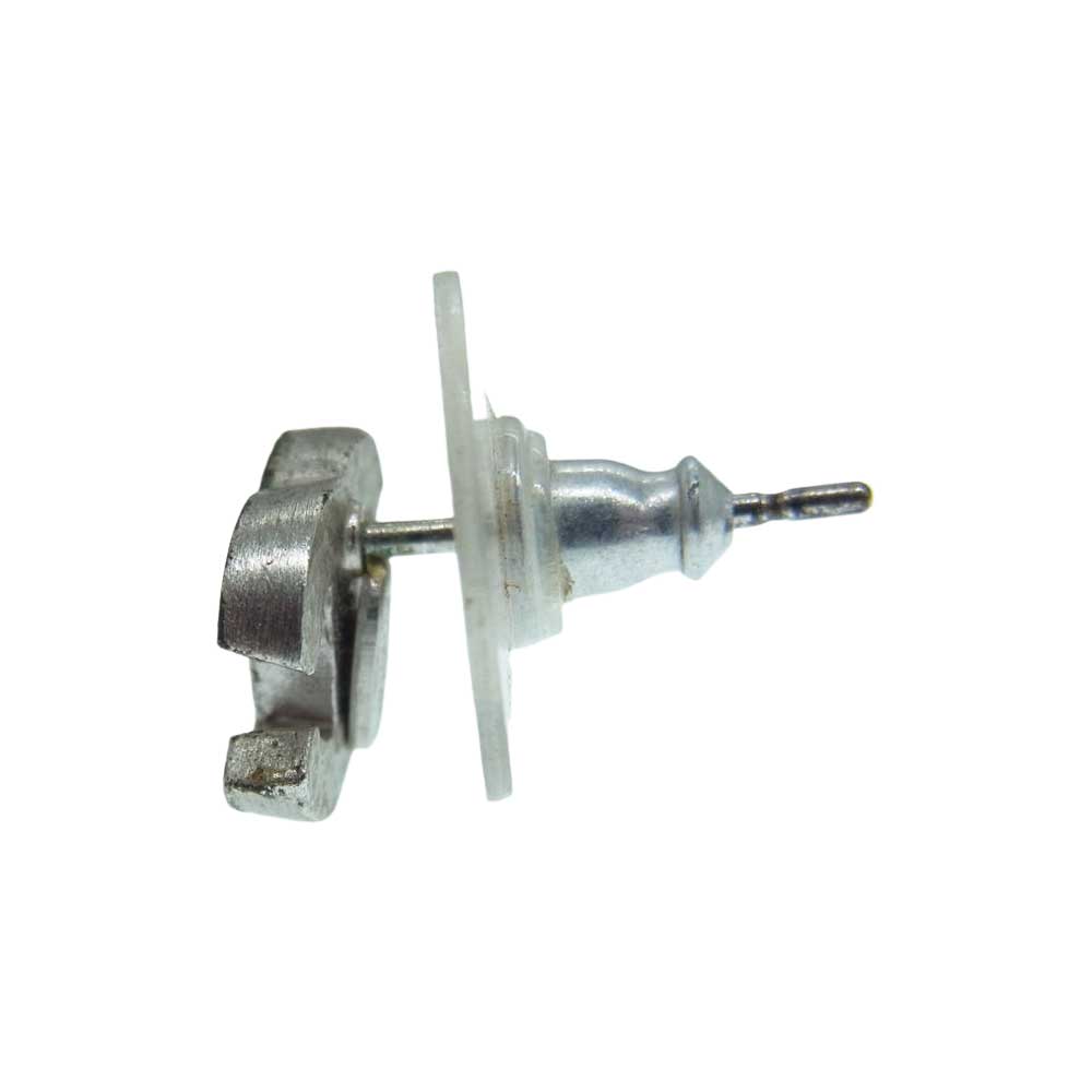 CHANEL シャネル 片耳 ココマーク ピアス ホワイト系【中古】