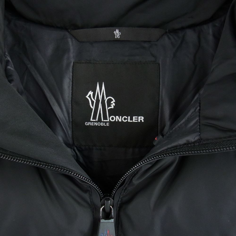 MONCLER モンクレール GRENOBLE ISORNO グルノーブル イゾルノ ダウンジャケット ブラック系 3【中古】