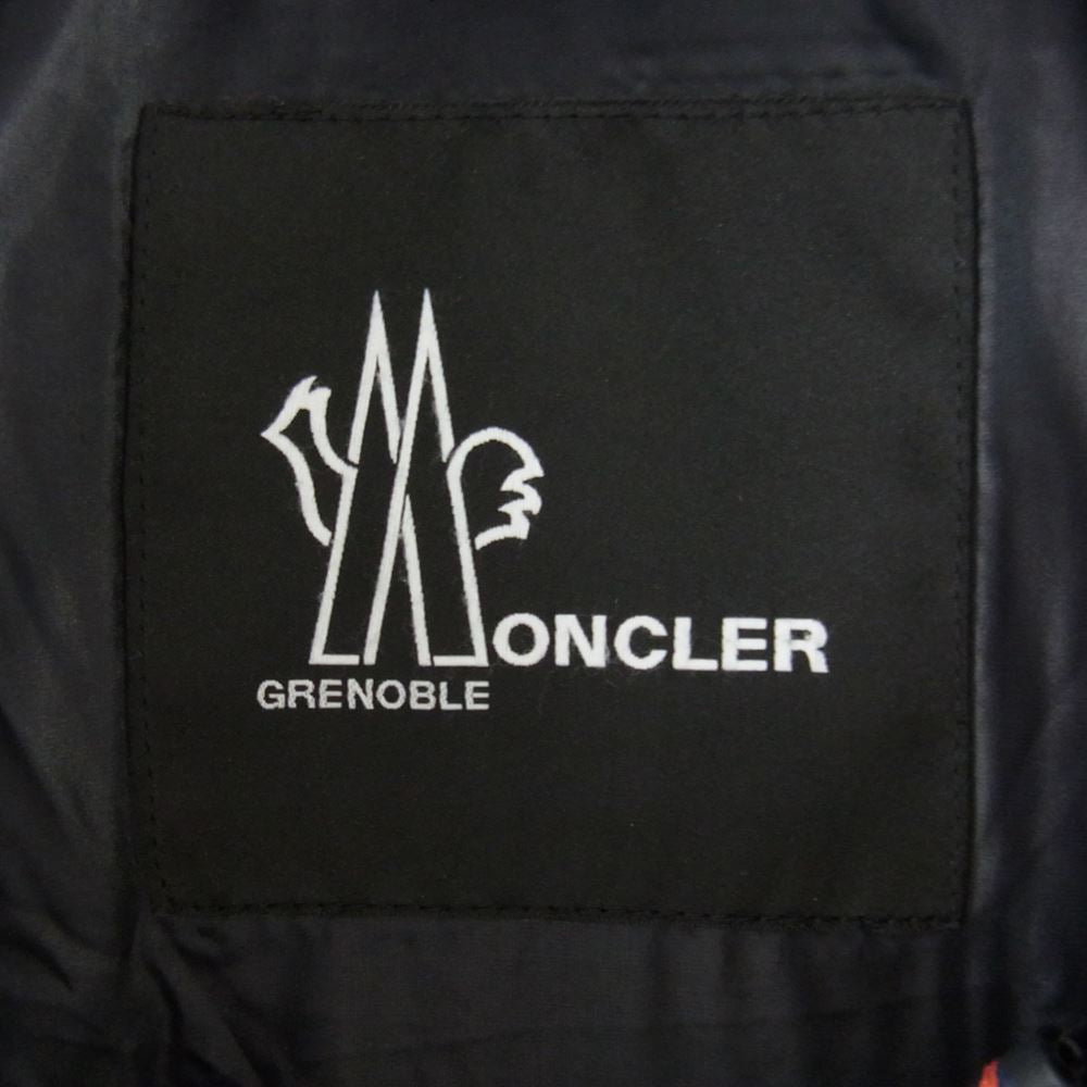 MONCLER モンクレール GRENOBLE ISORNO グルノーブル イゾルノ ダウンジャケット ブラック系 3【中古】