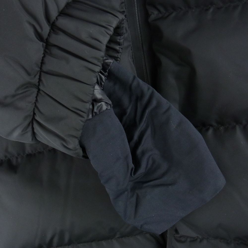 MONCLER モンクレール GRENOBLE ISORNO グルノーブル イゾルノ ダウンジャケット ブラック系 3【中古】