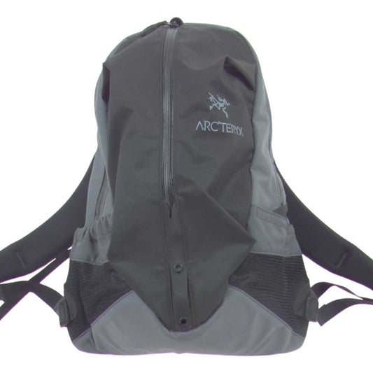 ARC'TERYX アークテリクス BEAMS 別注 ARRO16 デイパック リュック グレー系 ブラック系【中古】