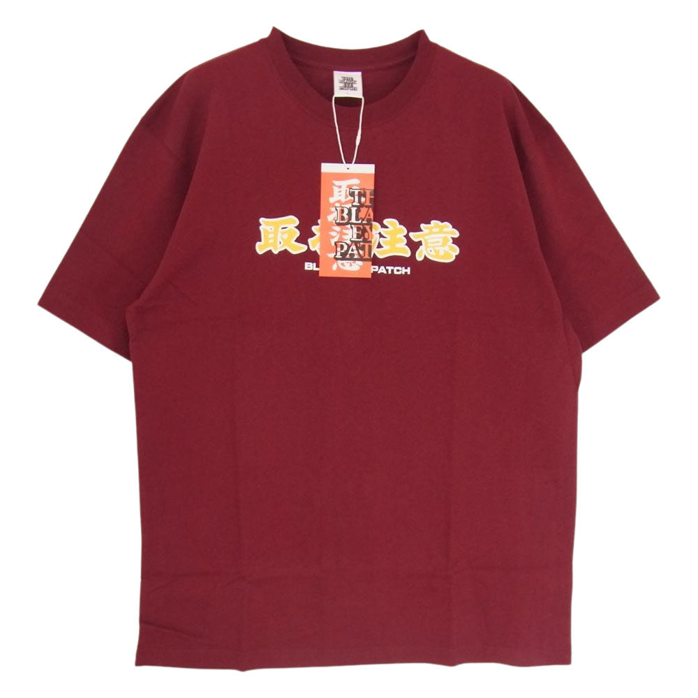 ブラックアイパッチ 21AW BEPFW21TE20 Handle With Care TEE プリント 半袖 Tシャツ エンジ系 L【新古品】【未使用】【中古】