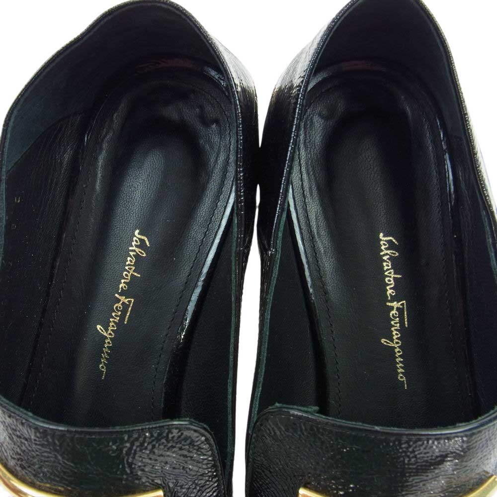Salvatore Ferragamo サルヴァトーレフェラガモ スクエアトゥ レザー パンプス  ブラック系 ゴールド系 8c【中古】