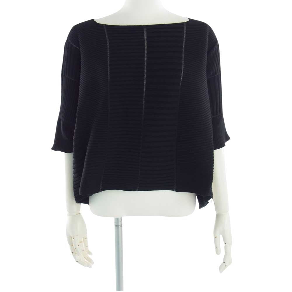 ISSEY MIYAKE イッセイミヤケ IM21-KN781-15 ドルマン ショートポンチョ ニット ブラック系 2【極上美品】【中古】