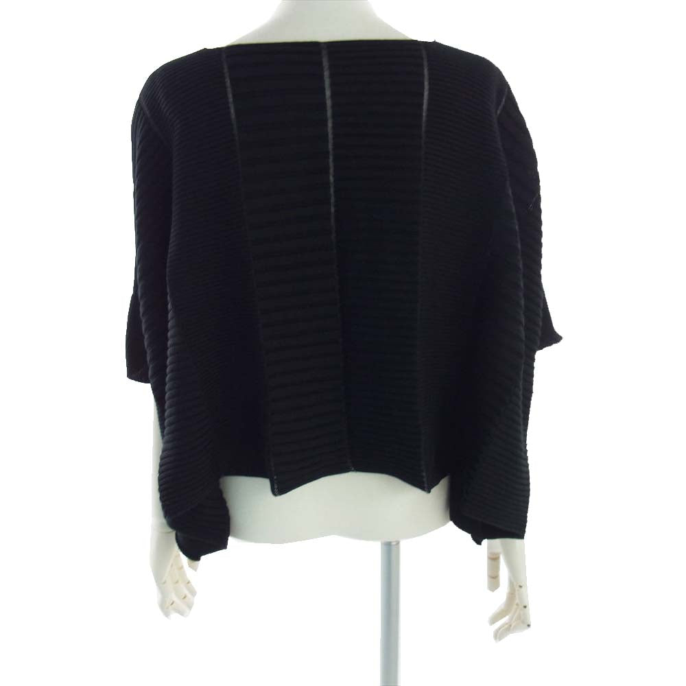 ISSEY MIYAKE イッセイミヤケ IM21-KN781-15 ドルマン ショートポンチョ ニット ブラック系 2【極上美品】【中古】