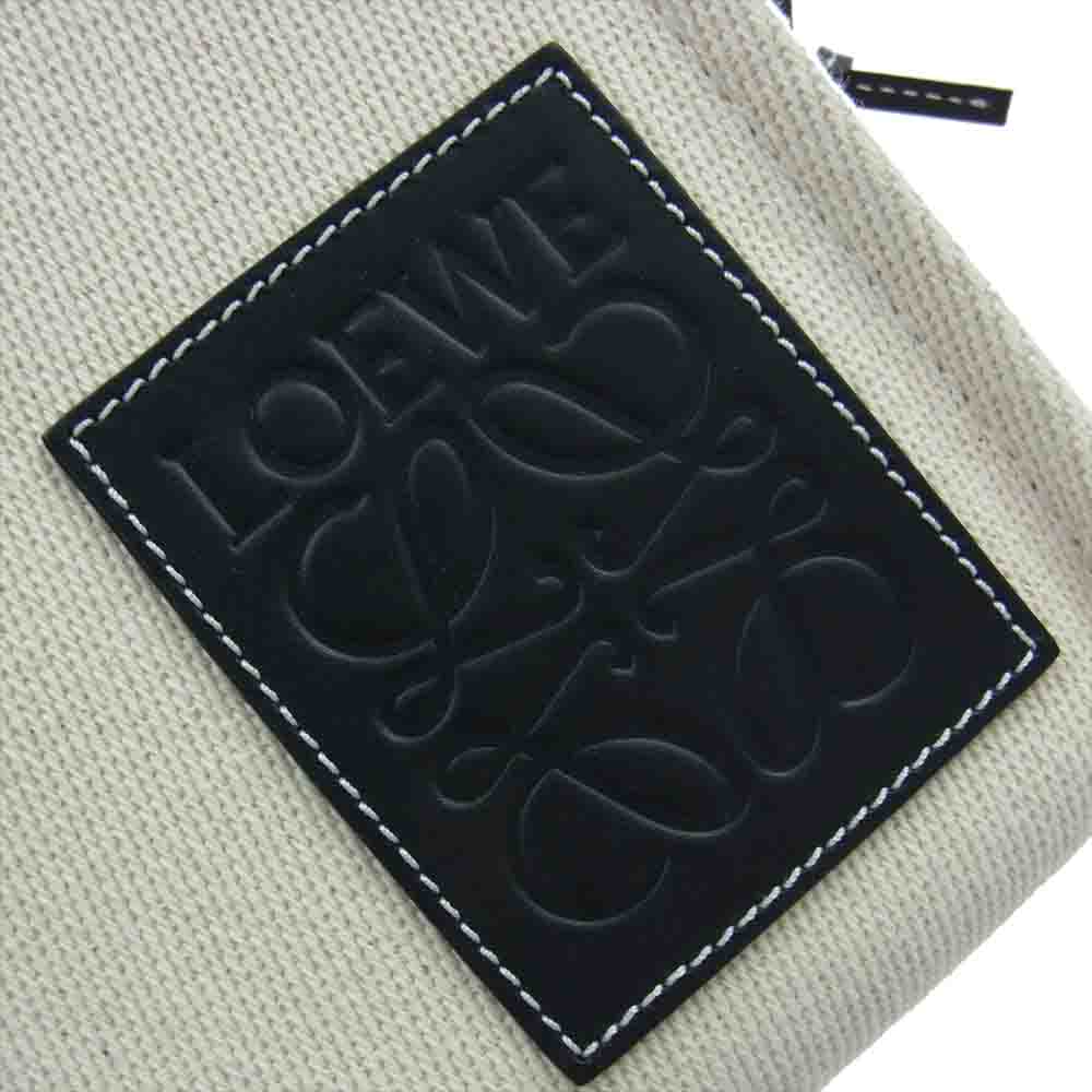 LOEWE ロエベ クッショントート スモール ロゴレザーパッチ キャンバス トートバッグ ホワイト オフホワイト系【美品】【中古】