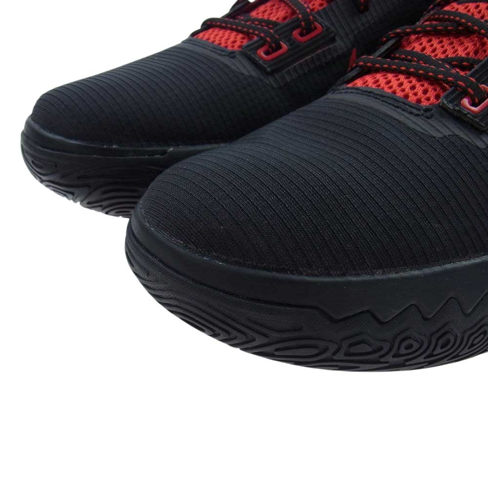 NIKE ナイキ CT1973-004 KYRIE FLYTRAP IV EP カイリー フライトラップ 4 EP IV バスケットボール シューズ ハイカット スニーカー ブラック系 レッド系 26.0cm【新古品】【未使用】【中古】
