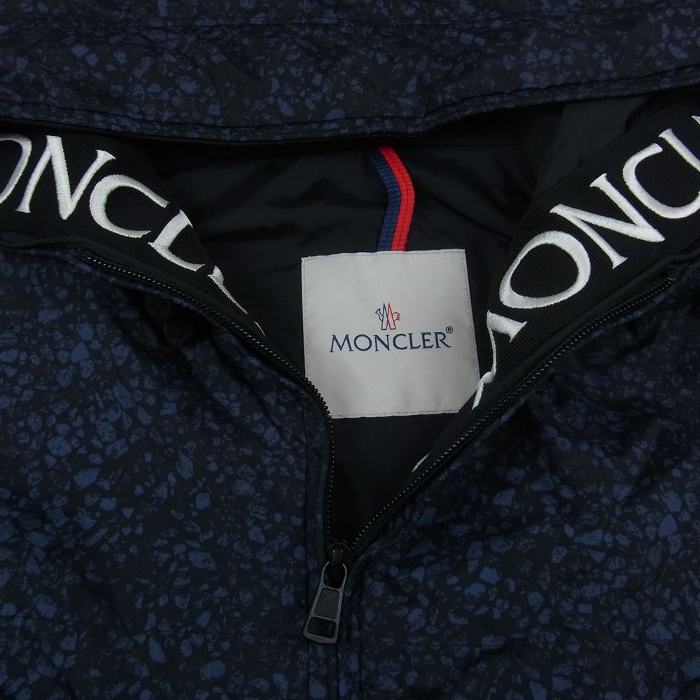 MONCLER モンクレール 1B72600 539UR SIAGNE シアーニュ フルジップ ブルゾン ジャケット ブラック系 3【中古】