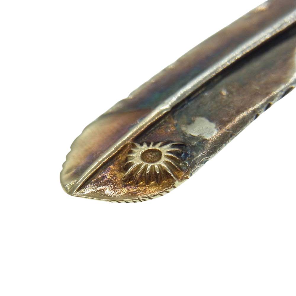 ARIZONA FREEDOM アリゾナフリーダム K18 唐草入り 左向き 先金 フェザー ペンダントトップ シルバー系【中古】