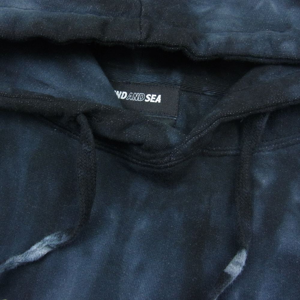 WIND AND SEA ウィンダンシー WDS-XXX-SP-04 × GOD SELECTION XXX ゴッドセレクショントリプルエックス BLACK SPIDER Tie-Dye ブラック スパイダー タイダイ プルオーバ― パーカー ブラック系 L【中古】
