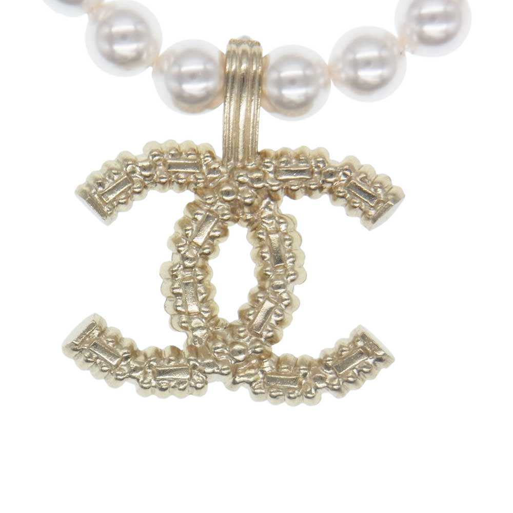 CHANEL シャネル A22K ココマーク ラインストーン フェイクパール チョーカー ネックレス ゴールド系 ホワイト系【中古】