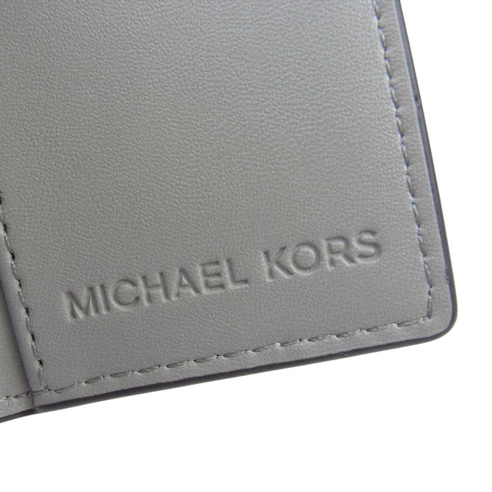 Michael Kors マイケルコース 35S0GFTP5B FULTON MKシグネチャー 6連 キーケース ホワイト系【新古品】【未使用】【中古】