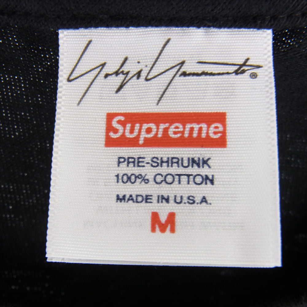 Supreme シュプリーム 22AW × YOHJI YAMAMOTO TEKKEN TEE ヨウジヤマモト 鉄拳 ロゴ プリント 半袖 Tシャツ ブラック系 M【極上美品】【中古】
