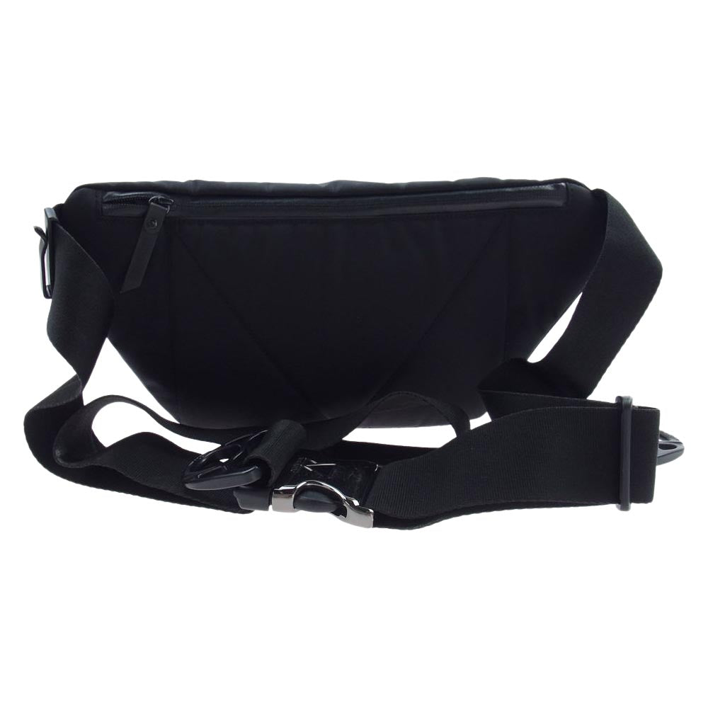 マキャベリック TRUCKS CRESCENT WAISTBAG ウエスト バッグ  ブラック系【中古】