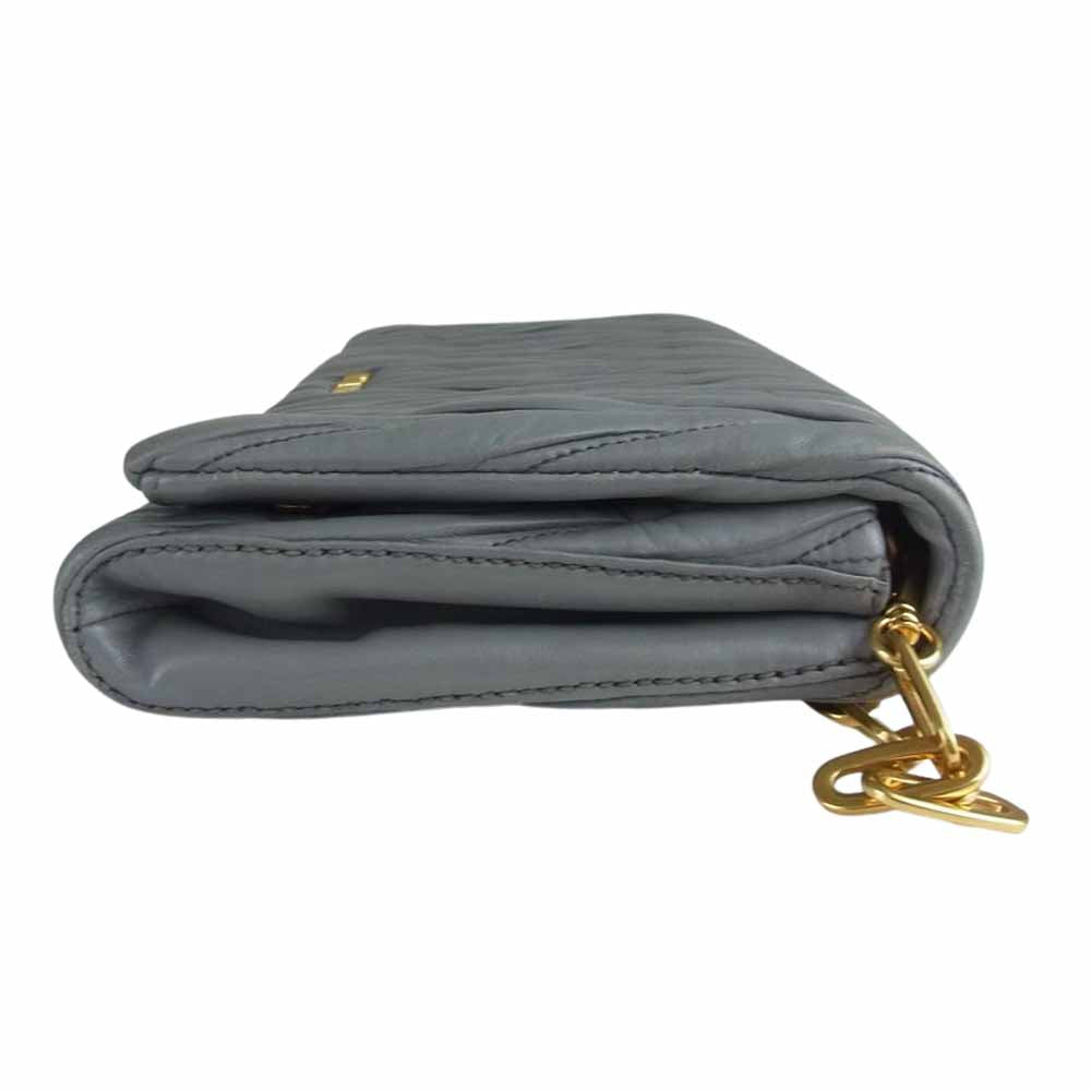 MIUMIU ミュウミュウ RP0345 ギャランティ付 MATELASSE マテラッセ チェーン 2Way クラッチ ショルダー バッグ グレー系【中古】