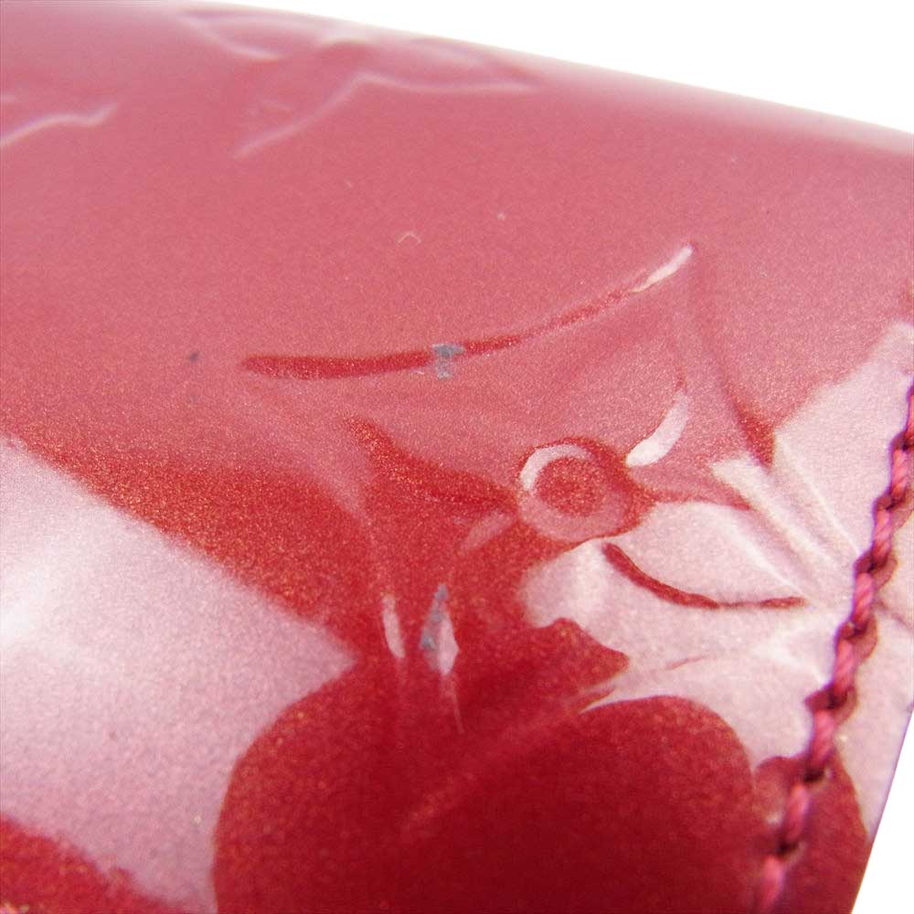 LOUIS VUITTON ルイ・ヴィトン M9145F モノグラム ヴェルニ ミュルティクレ4 4連 キーケース レッド系【中古】