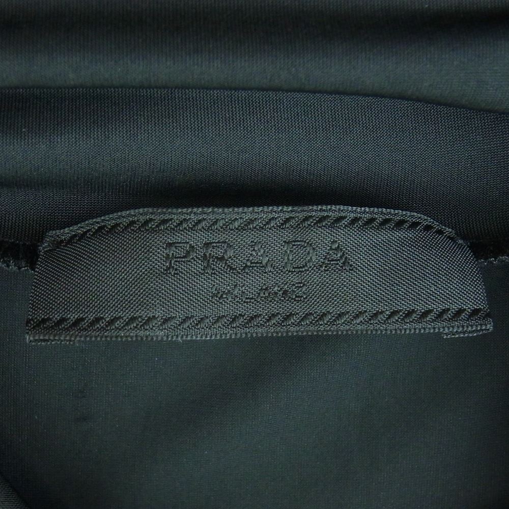 PRADA プラダ 22AW UJL188 S222 10Q0 トライアングル ロゴプレート ハイネック ジャージー カットソー 長袖 ブラック系 S【美品】【中古】