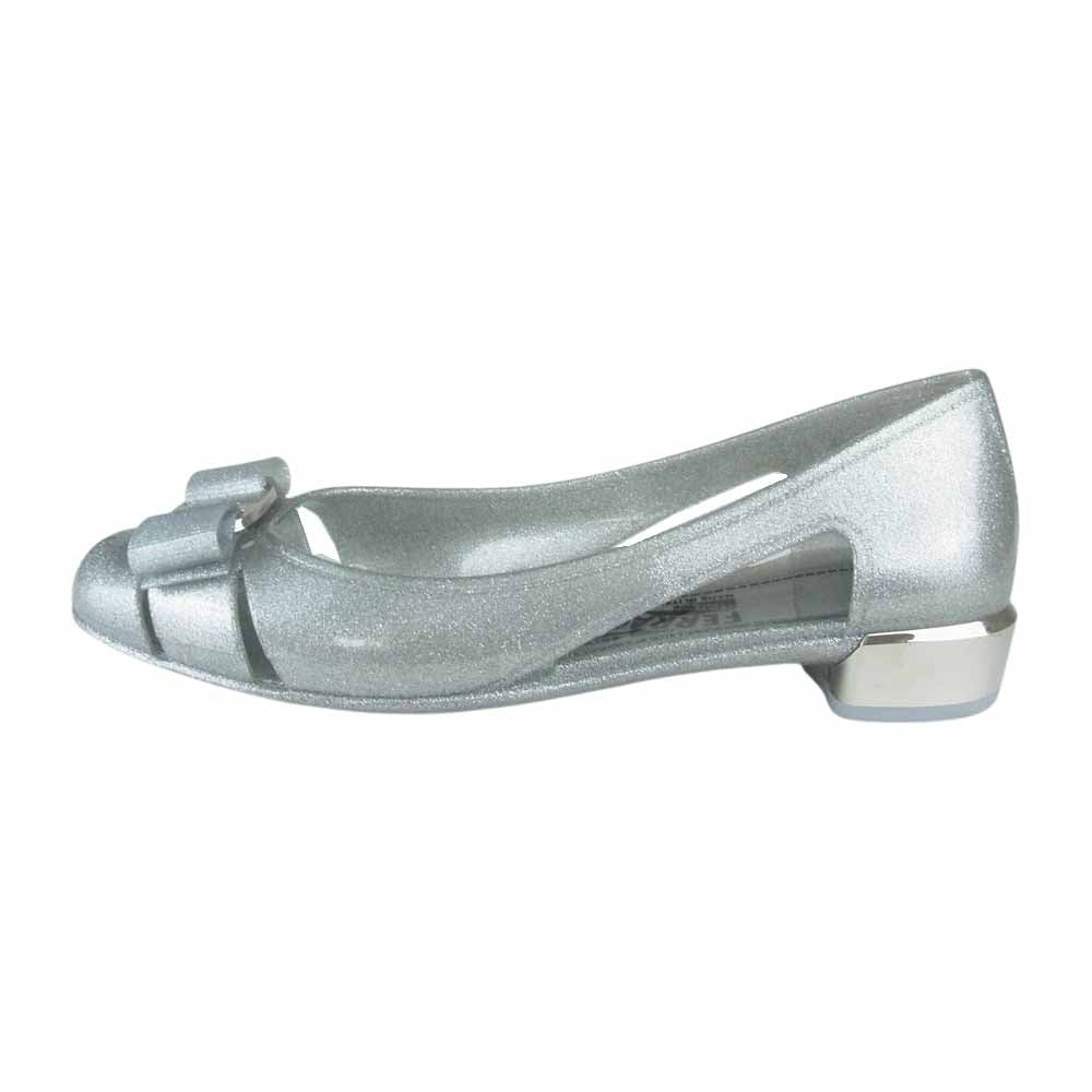 Salvatore Ferragamo サルヴァトーレフェラガモ リボン付き ラバー シューズ パンプス シルバー シルバー系 5【中古】