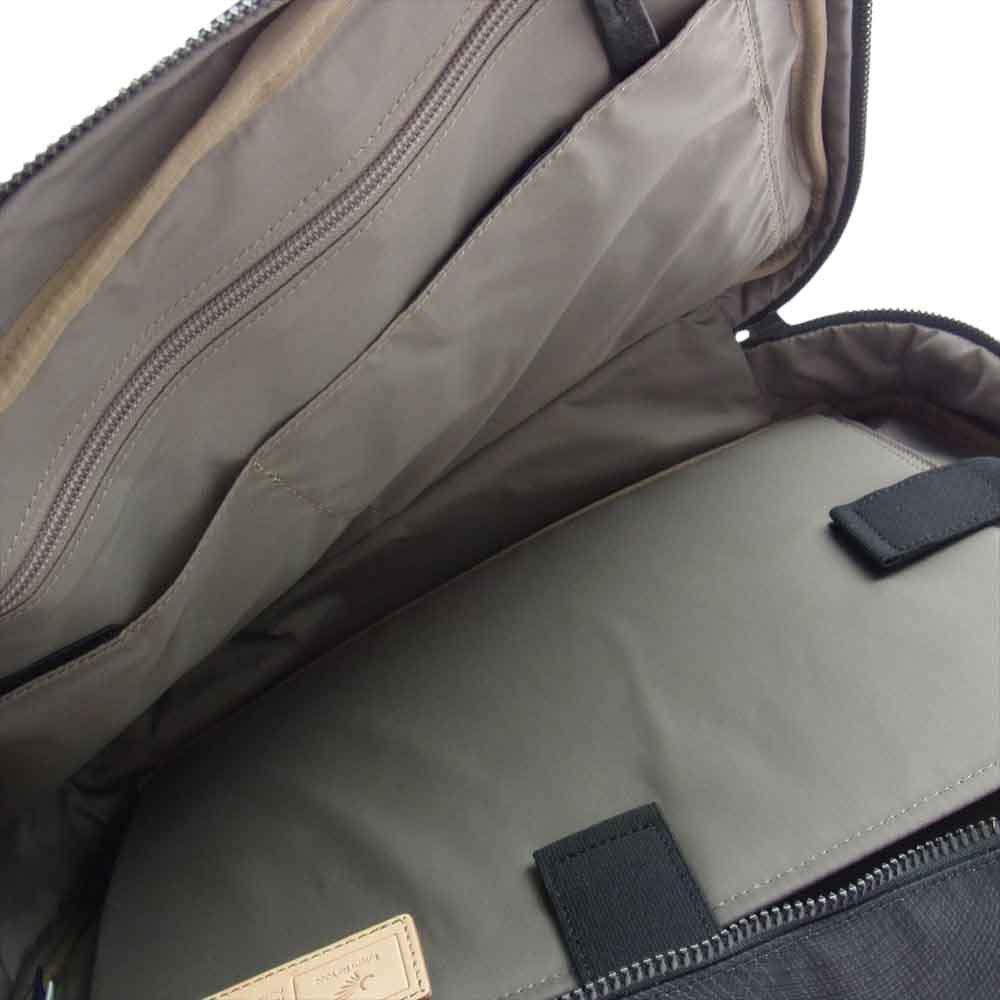 トーテムリボー 日本製 撥水ナイロン 2WAY ビジネス バッグ リュック バックパック ブラック系【美品】【中古】