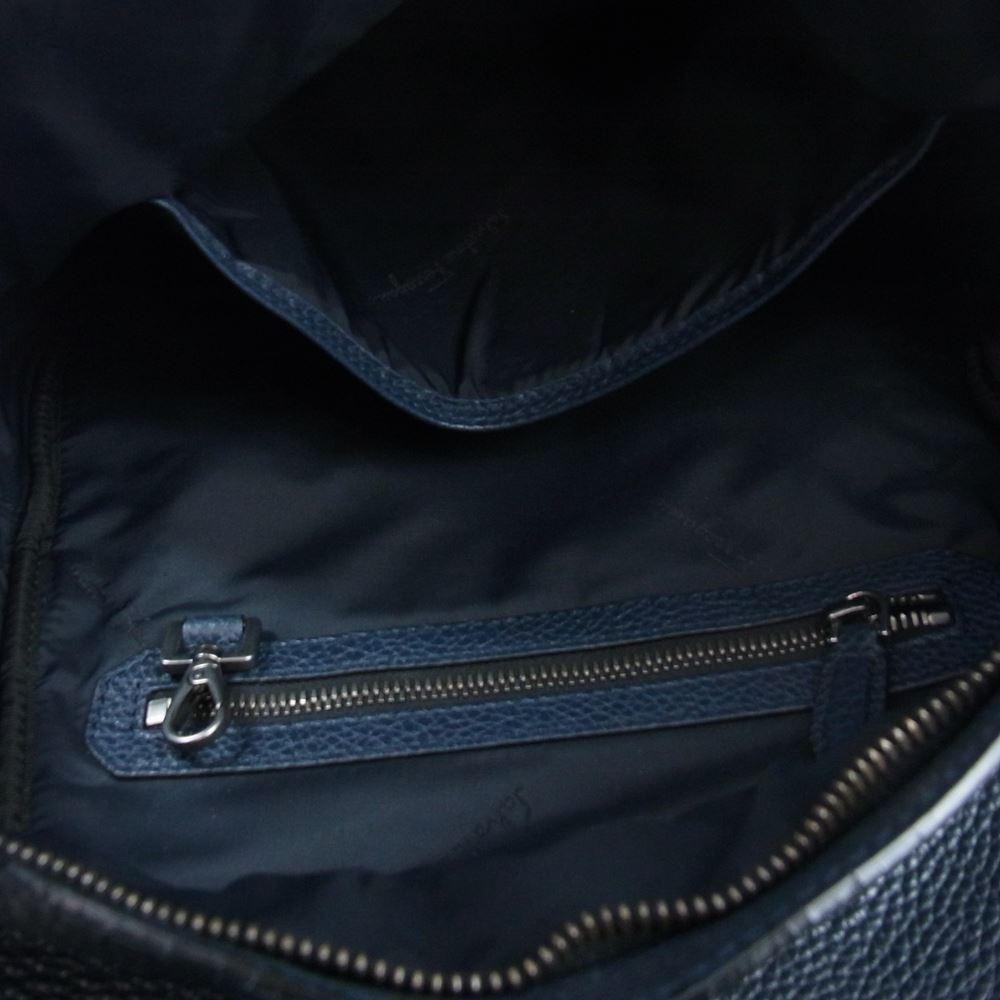Salvatore Ferragamo サルヴァトーレフェラガモ RE-240433 ロゴ レザー バックパック リュック ネイビー系【中古】