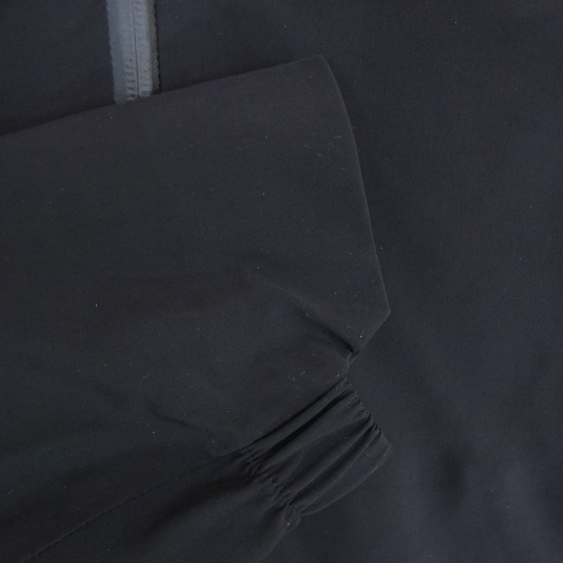 adidas アディダス  DZ1413  MYSHELTER 3-LAYER RAIN JACKET マウンテン パーカー ブラック系 XS【中古】