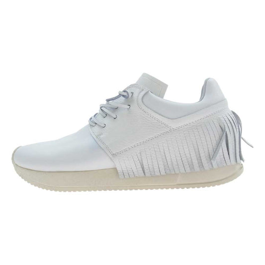 1piu1uguale3 ウノピュウノウグァーレトレ ESSE UT ESSE エッセユーティーエッセ別注 TINY KICKS FRINGE タイニーキックス フリンジ カーフレザー スニーカー ホワイト系 42【極上美品】【中古】