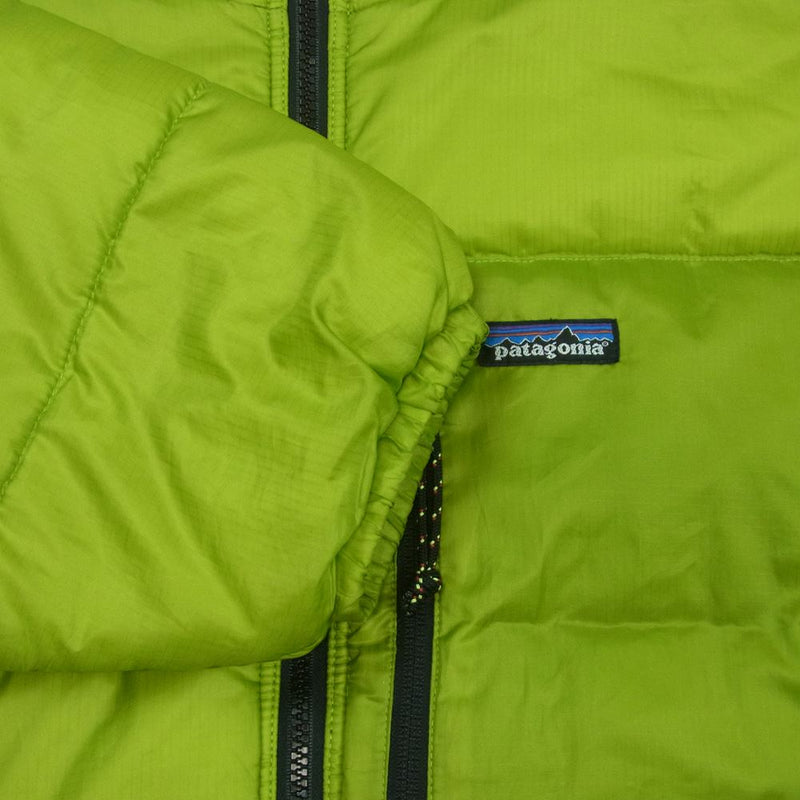 patagonia パタゴニア 02AW 84097 02年製 Das Parka ダス パーカ 中綿 ジャケット 月光 ゲッコウ グリーン グリーン系 M【中古】