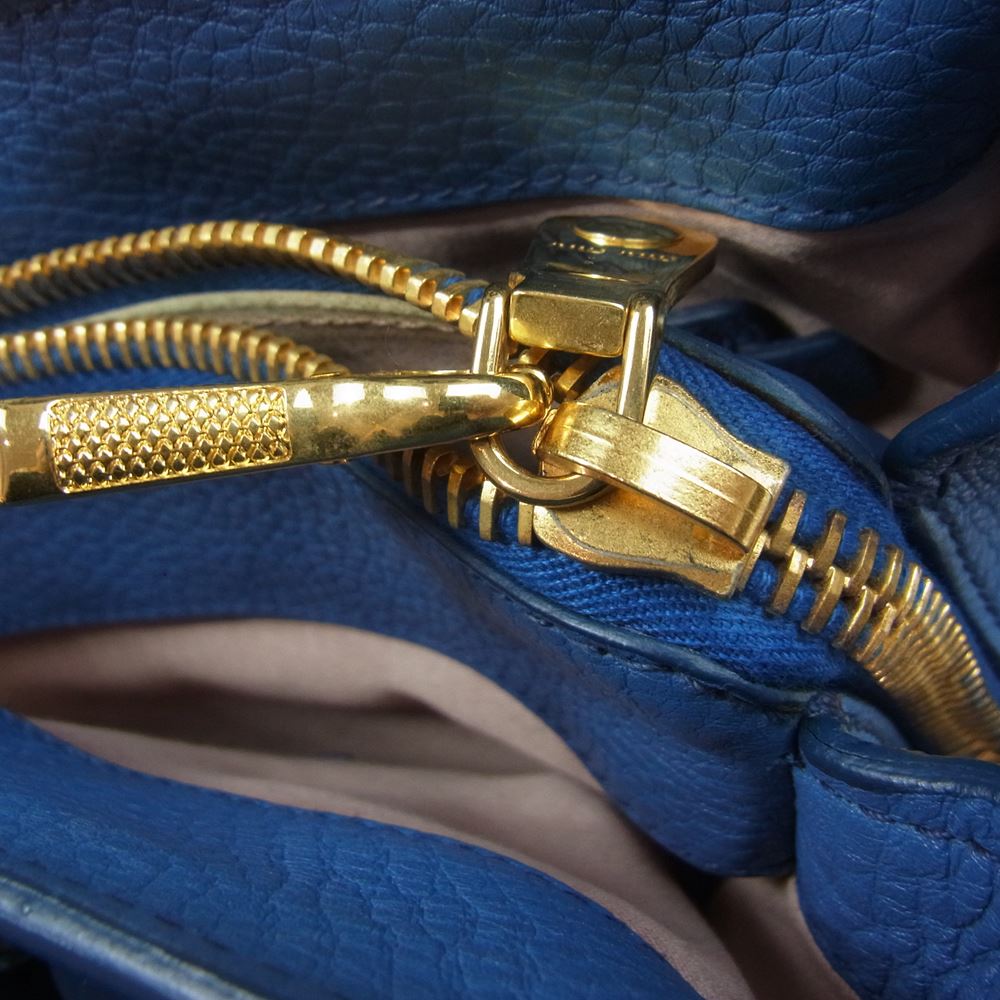 MIUMIU ミュウミュウ ロゴ金具 2WAY レザー ショルダーバッグ ブルー ブルー系【中古】