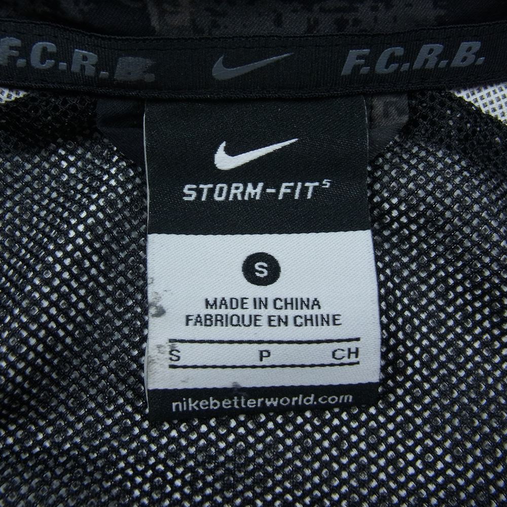 F.C.R.B. エフシーアールビー 716113-060 NIKE ナイキ CAMO STORM-FIT JACKET カモ 迷彩 ストームフィット フード ジャケット グレー系 S【中古】