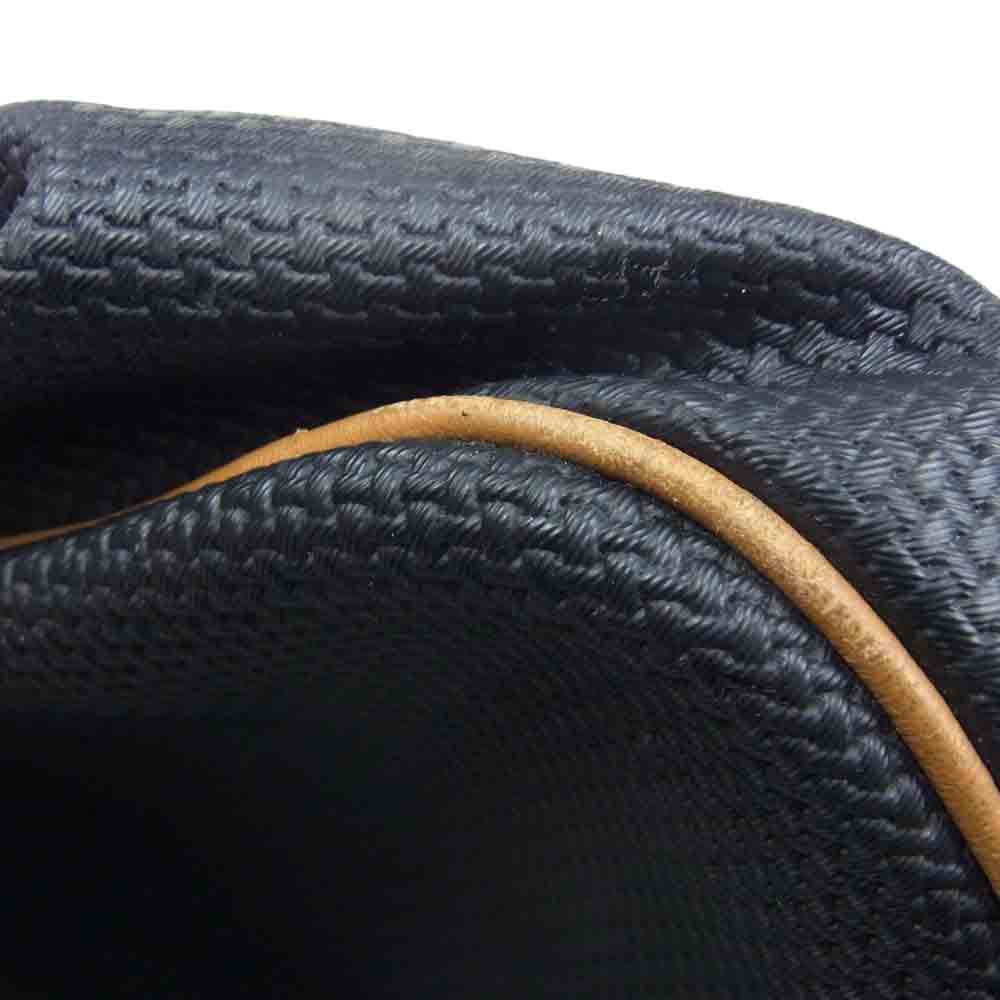 YVES SAINT LAURENT イヴサンローラン ロゴ レザー トートバッグ ブラック系【中古】